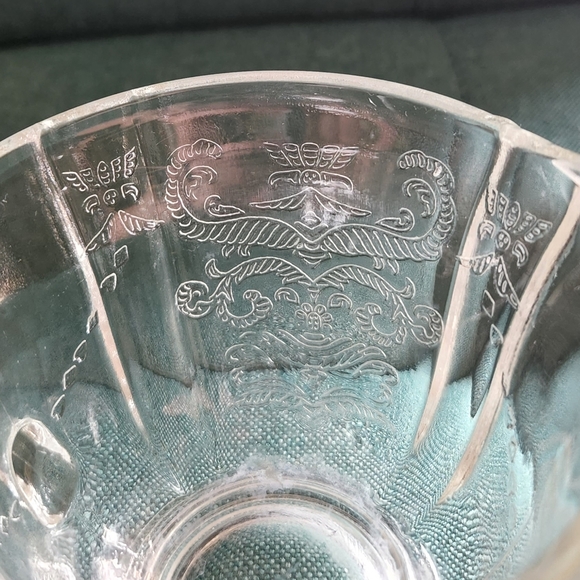 Indiana Glass Recollection Clear Glass Creamers set of two - Picture 7 of 10